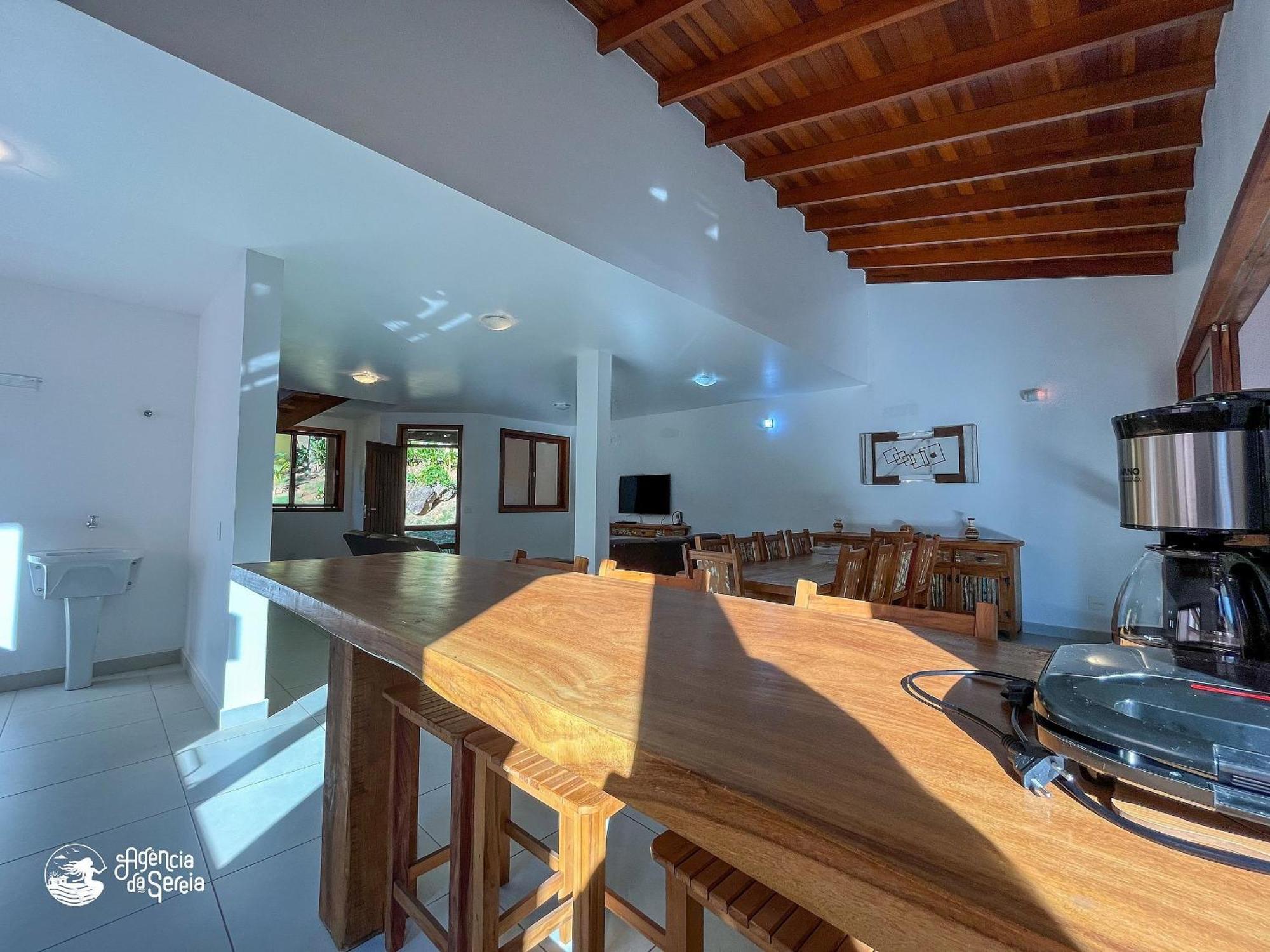 Linda Casa Com Varanda Gourmet Em Condominio Илябела Екстериор снимка